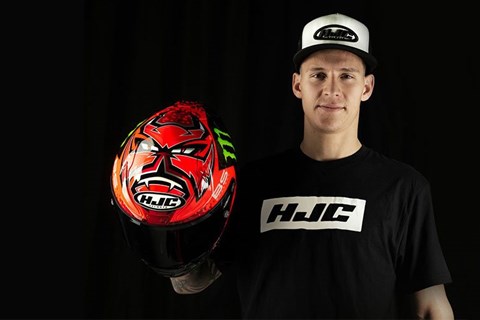 Fabio Quartararo unterschreibt bei HJC Helmets