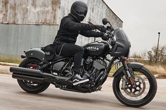 Neue Indian Sport Chief 2023 - Performance und Komfort vereint Neue Indian Sport Chief 2023 - Performance und Komfort vereint