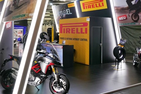 Pirelli zeigt Reifenhighlights auf den Frühjahrsmessen 2023