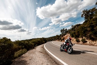 Triumph Street Triple R 2023 Test Triumph Street Triple R 2023 Test
