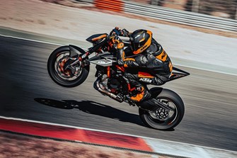 Das extremste Beast ist zurück! - KTM 1290 Super Duke RR 2023