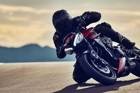 Neun neue TRIUMPH Vertriebspartner in Deutschland und Österreich