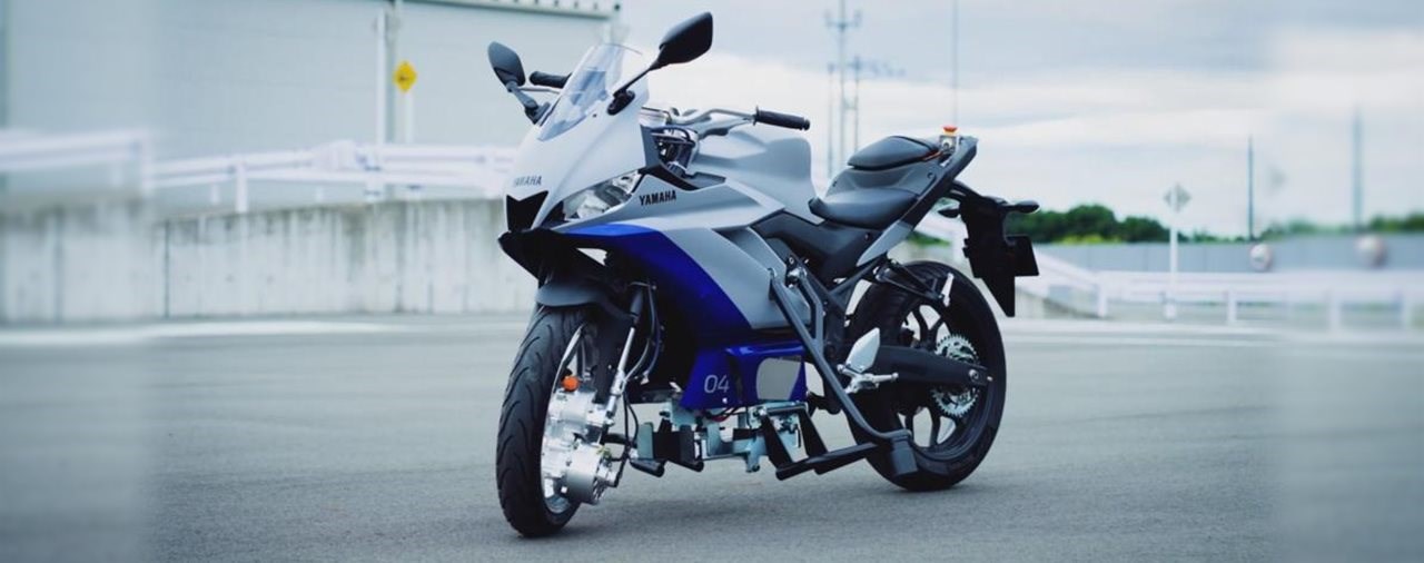Yamaha entwickelt selbstfahrende Motorräder