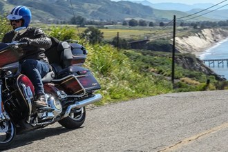 Harley-Davidson Road Glide Limited CVO Test