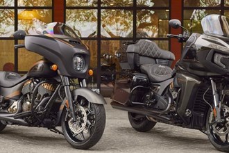 Indian präsentiert die Pursuit Elite und die neue Chieftain Elite Indian präsentiert die Pursuit Elite und die neue Chieftain Elite