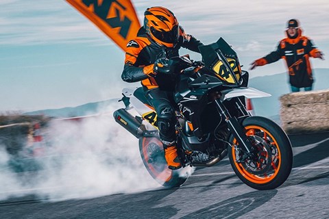 KTM 890 SMT 2023 - die Touring-Sumo ist wieder da!