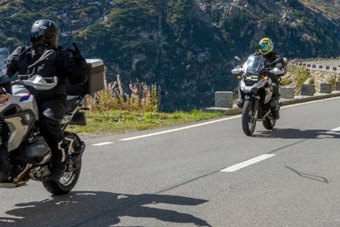 Hertz Ride: Auf dem Motorrad durch Alpen & Salzburger Land