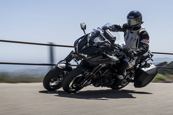 Das bessere Touring-Bike - Yamaha Niken GT 2023