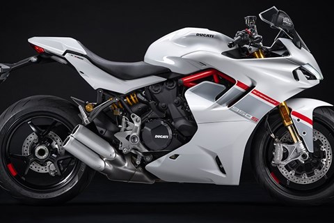 Ducati SuperSport 950 S Stripe Livery 2023