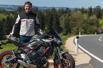 Testbericht Kawasaki Z 650: Einfach, zugänglich und cool Testbericht Kawasaki Z 650: Einfach, zugänglich und cool