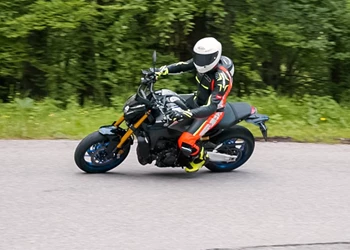 Yamaha MT-09 SP 2023 - fünf Sport-Nakeds im Test Yamaha MT-09 SP 2023 - fünf Sport-Nakeds im Test