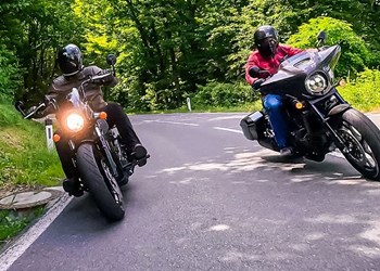 Indian Scout Rogue vs Honda CMX1100 Rebel T - Vergleichstest Indian Scout Rogue vs Honda CMX1100 Rebel T - Vergleichstest