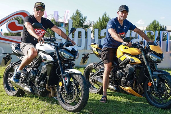 Triumph Street Triple Duell R gegen RS 2023 am Slovakiaring