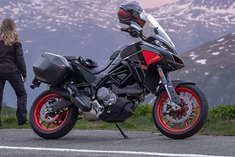 Ducati Multistrada V2 S mit neuer Lackierung für 2024