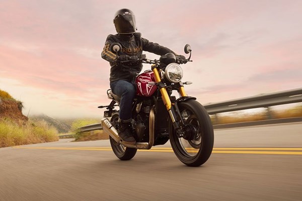 Neues A2 Retro Bike! Triumph Speed 400 2024