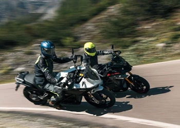 Elektro-Motorräder in den Alpen - geht das überhaupt?! Elektro-Motorräder in den Alpen - geht das überhaupt?!