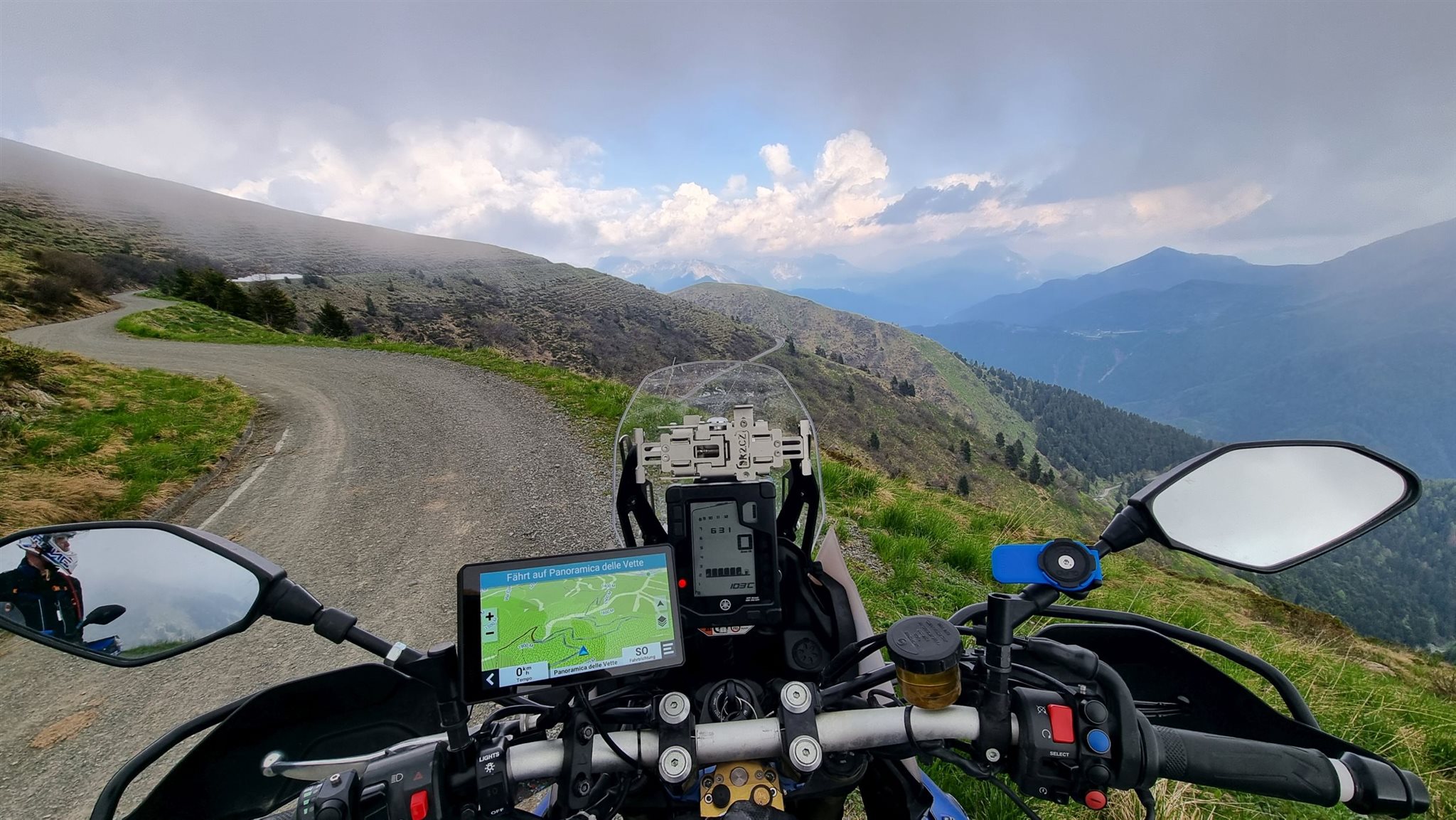 High-Tech Motorrad-Navigationsgerät Garmin zumo XT2 im Test