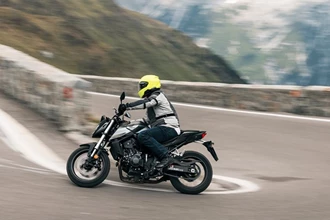 Honda CB750 Hornet Test in den Alpen 2023 Honda CB750 Hornet Test in den Alpen 2023