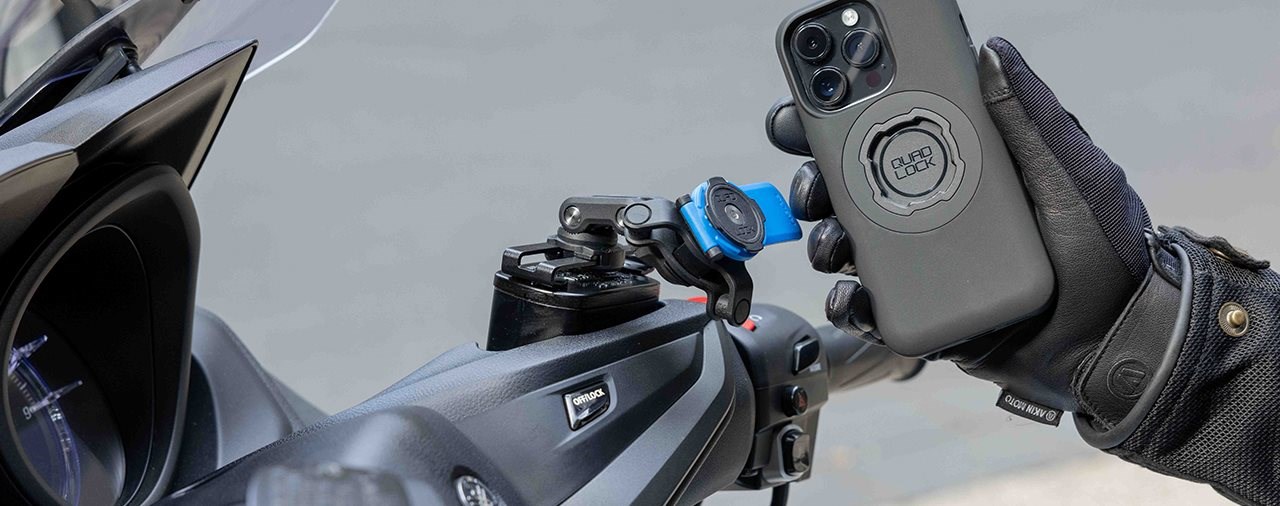 Quad Lock Halterung für die Ausgleichsbehälter am Lenker!