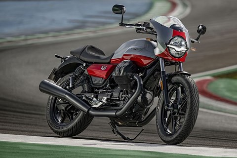 Moto Guzzi V7 Stone Corsa 2024 - Stylischer Retro Racer