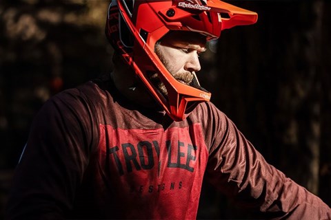 Hostettler übernimmt Vertrieb von Troy Lee Designs in der Schweiz