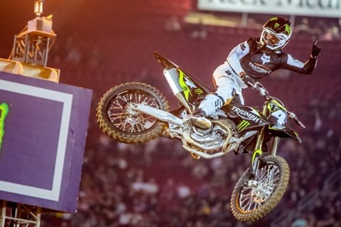 Triumph-Bikes beim Finale der SuperMotocross-WM 2023