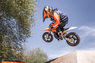KTM SX-E 2: Elektro-Motocross für Kinder KTM SX-E 2: Elektro-Motocross für Kinder