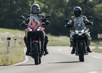 Moto Morini X-Cape vs. CFMOTO 800MT Touring Vergleich & Test Moto Morini X-Cape vs. CFMOTO 800MT Touring Vergleich & Test