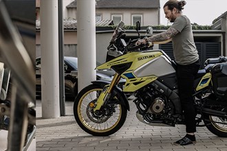 MIZU Tieferlegung auf Suzuki V-Strom 1050DE 2023 MIZU Tieferlegung auf Suzuki V-Strom 1050DE 2023