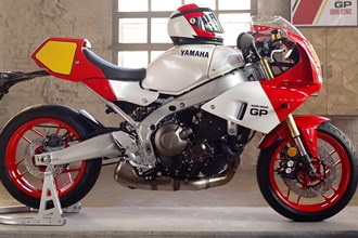 Yamaha XSR900 GP - alles wie früher! Yamaha XSR900 GP - alles wie früher!