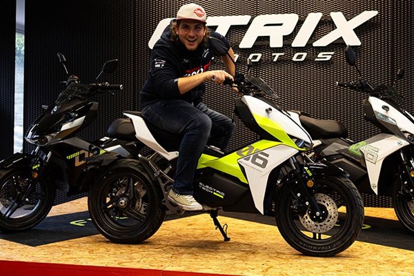 125 km/h schneller Elektroroller - Felo FW-06 Test 2023