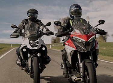 BMW R 1300 GS vs. Ducati Multistrada V4 S Motorrad-Vergleich