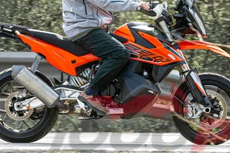 Gasgas SM 800 2026? - früher Erlkönig gesichtet! Gasgas SM 800 2026? - früher Erlkönig gesichtet!