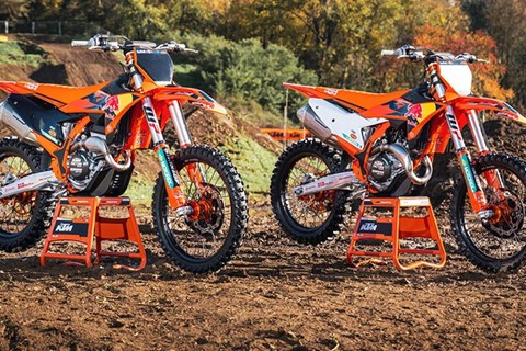 KTM 450 und 250 SX-F Factory Editions 2024