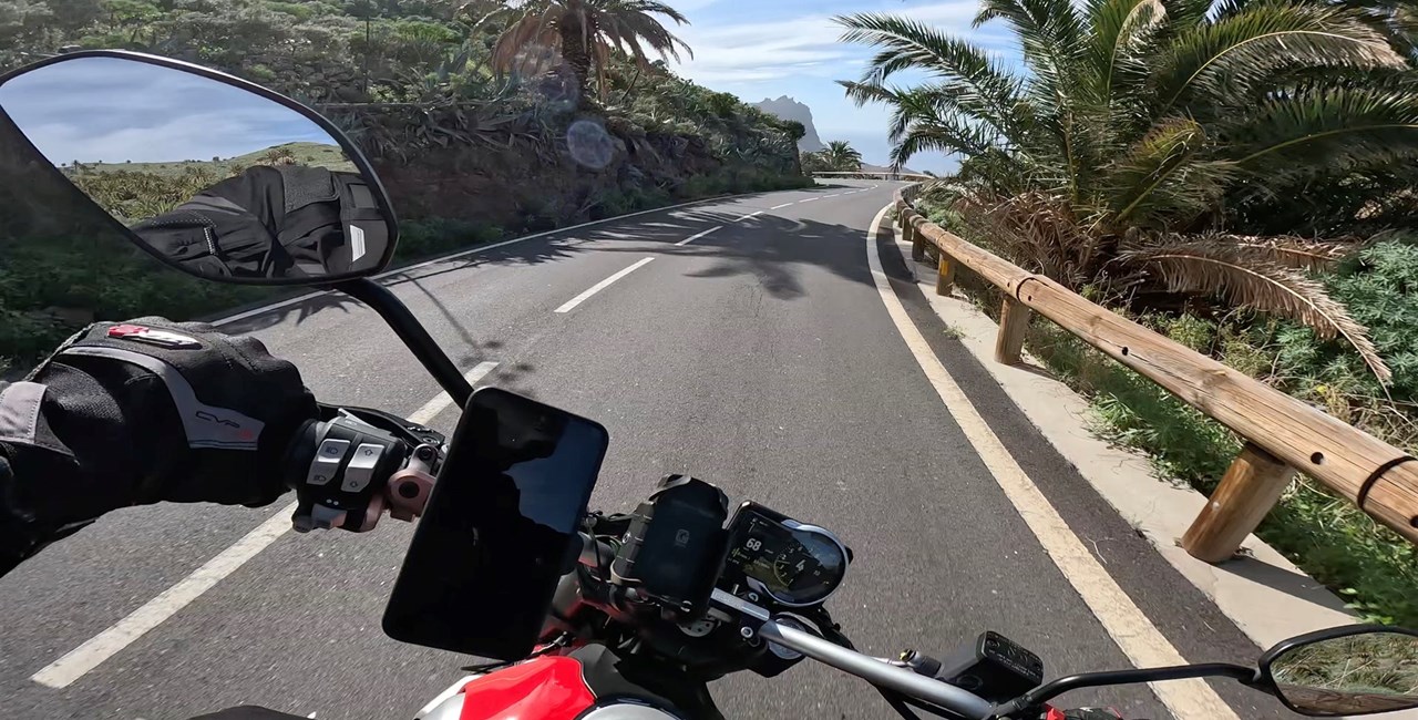 Die besten Motorradstrecken sind auf La Gomera