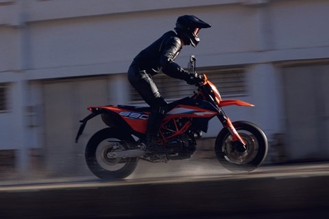 Neuer ContiAttack SM 2 Supermoto Reifen präsentiert