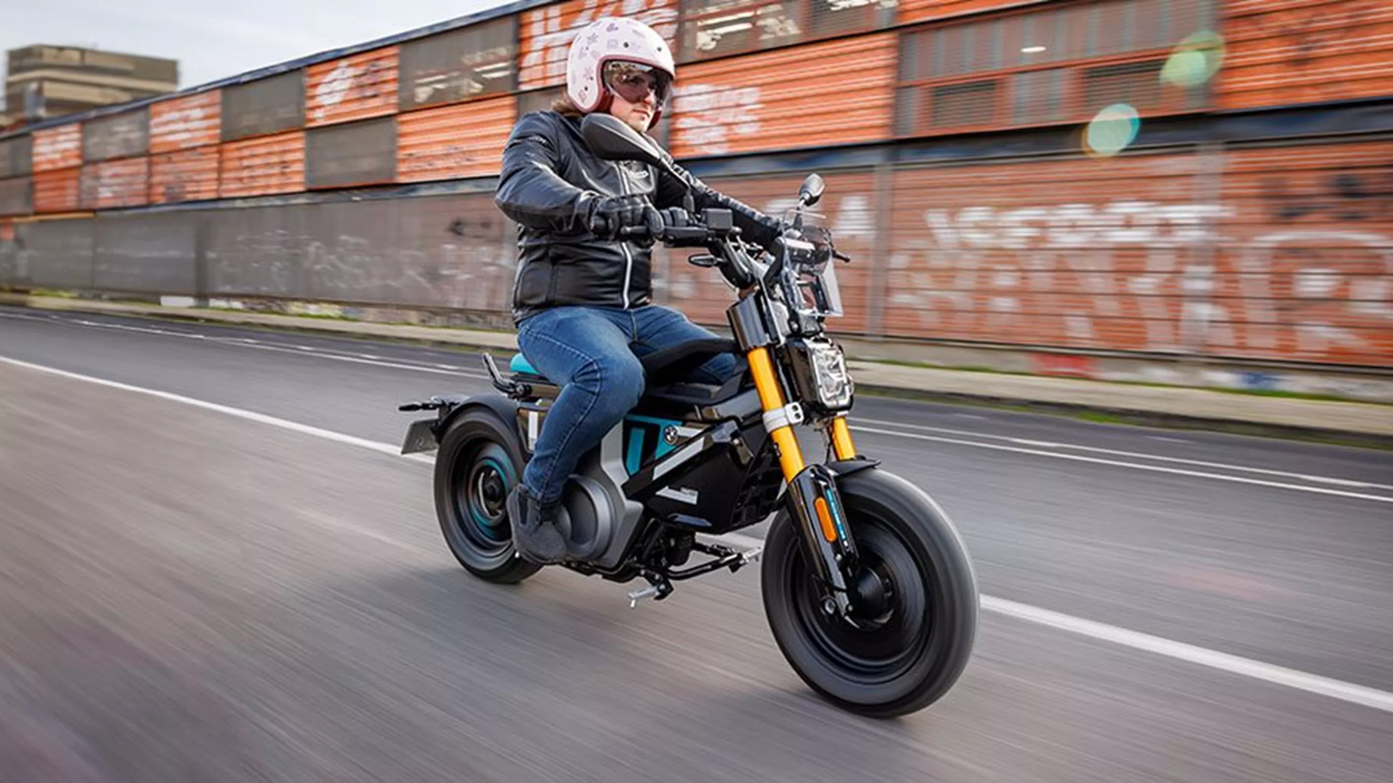 BMW CE 02 (11 kW) Test 2024 - Reichweite, Erfahrungen BMW CE 02 (11 kW) Test 2024 - Reichweite, Erfahrungen