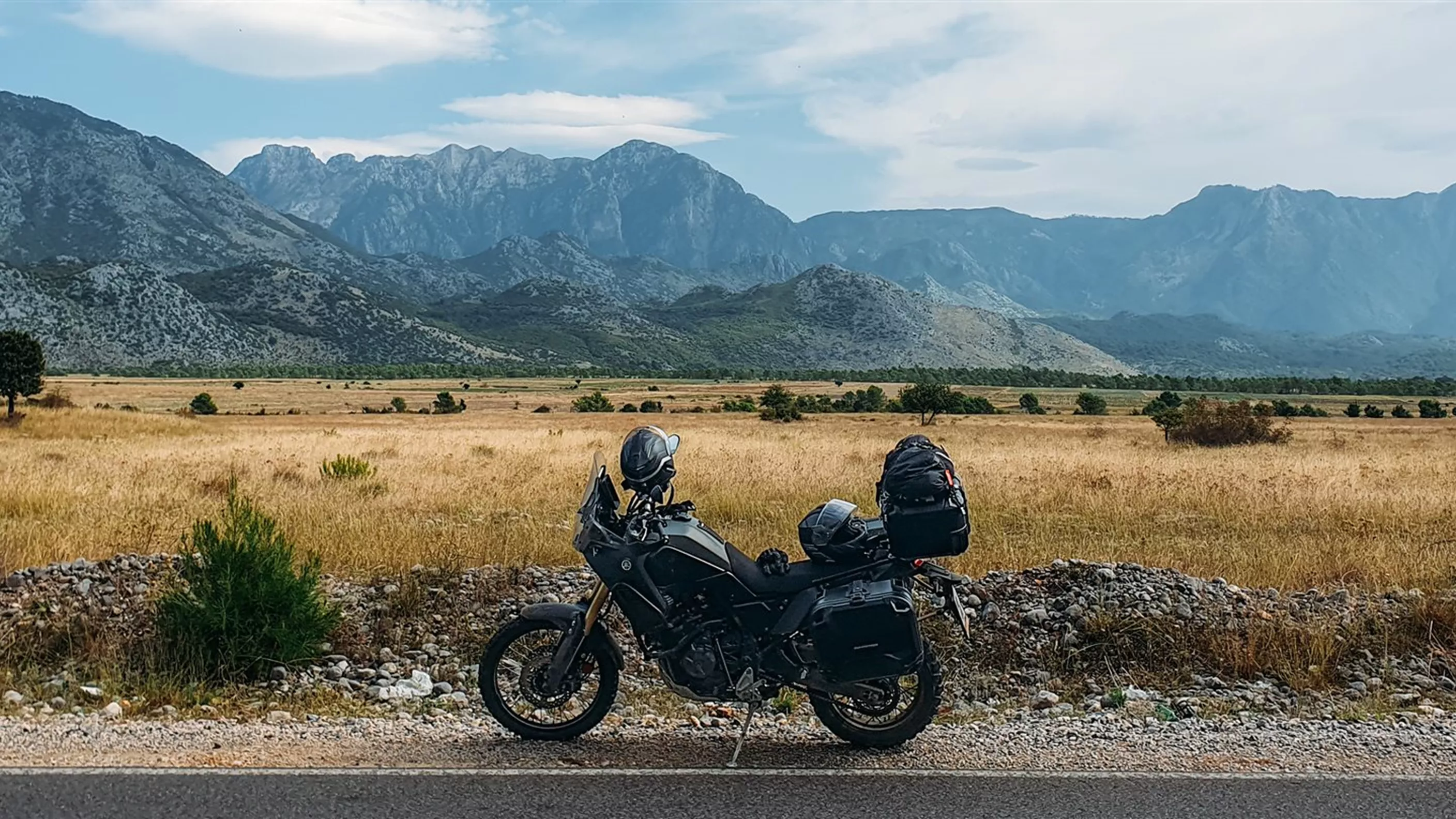 Zu zweit auf Reise mit der Yamaha Tenere 700 Zu zweit auf Reise mit der Yamaha Tenere 700