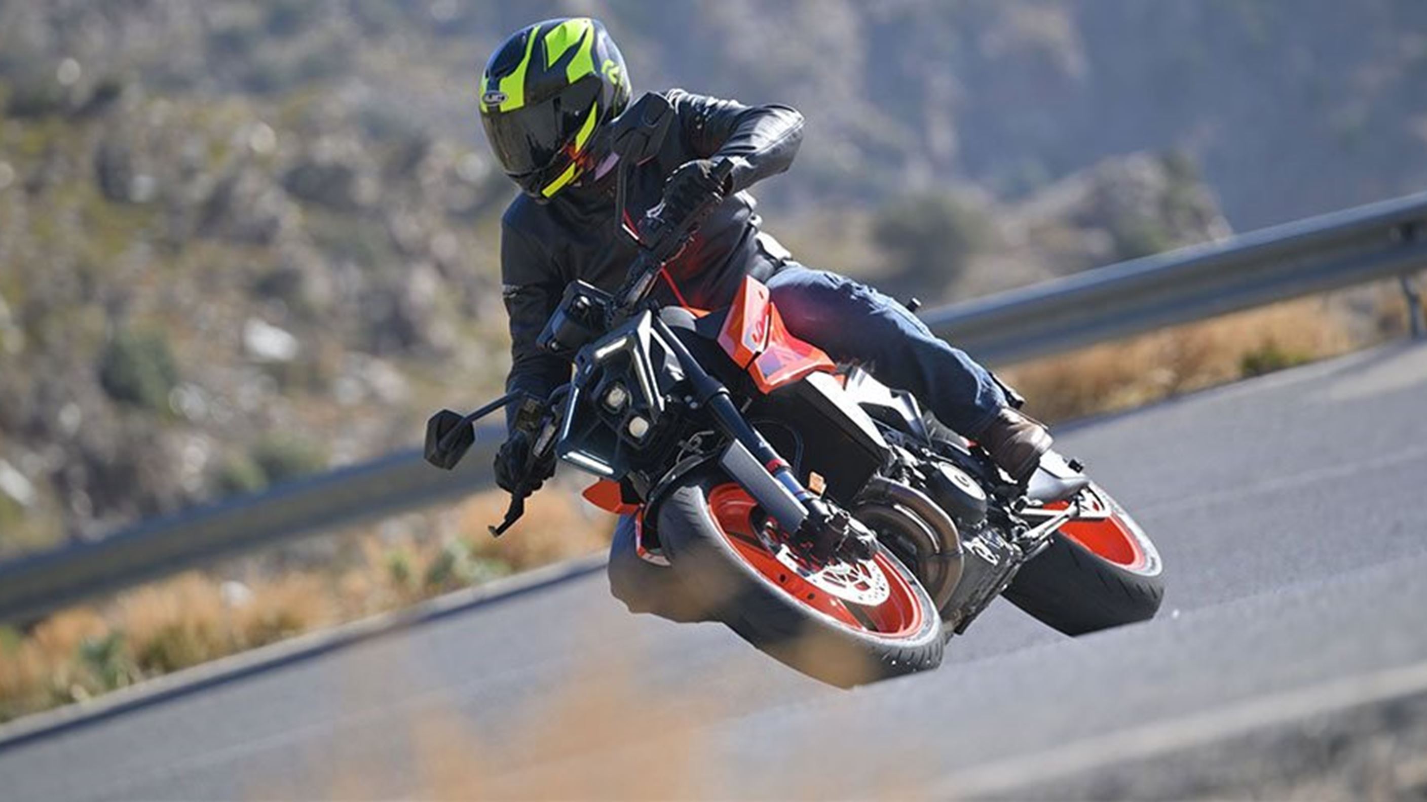 KTM 990 Duke Test 2024 KTM 990 Duke Test 2024