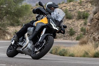 Erster Test der neuen Moto Guzzi Stelvio! Erster Test der neuen Moto Guzzi Stelvio!