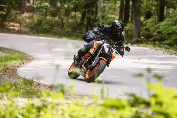 The Black Forest, with its winding roads, breathtaking landscapes and charming villages, is a true paradise for motorcyclists. The region offers a variety of routes suitable for both beginners and experienced riders. In this report, we present the region for all those motorcyclists who have not yet been to the Black Forest.