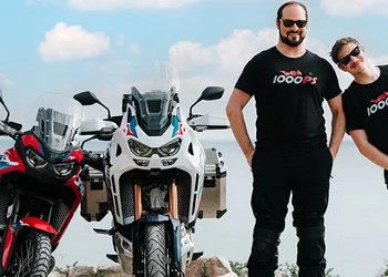 Honda Africa Twin 2024 Vergleich: Standard vs. Adventure Sports Honda Africa Twin 2024 Vergleich: Standard vs. Adventure Sports
