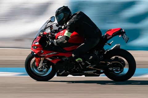 Michelin Reifen Neuheiten 2024 Test - Power 6, GP2 & Anakee Road