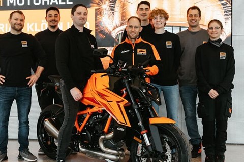 Fan aus Deutschland gewinnt neue KTM 1390 Super Duke R
