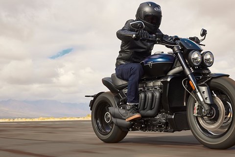Triumph Rocket 3 R Storm und Rocket 3 GT Storm 2024