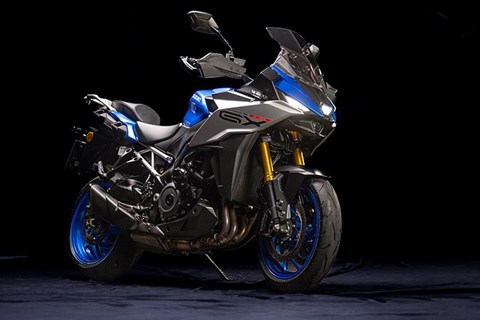 Suzuki GSX-S1000GX 2024 im Detail