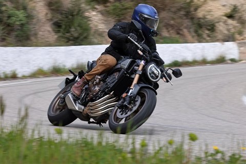 Honda CB650R E-Clutch Test 2024