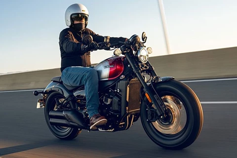 Japaner aufgepasst! Neue CFMOTO 450CL-C Cruiser 2024 Japaner aufgepasst! Neue CFMOTO 450CL-C Cruiser 2024