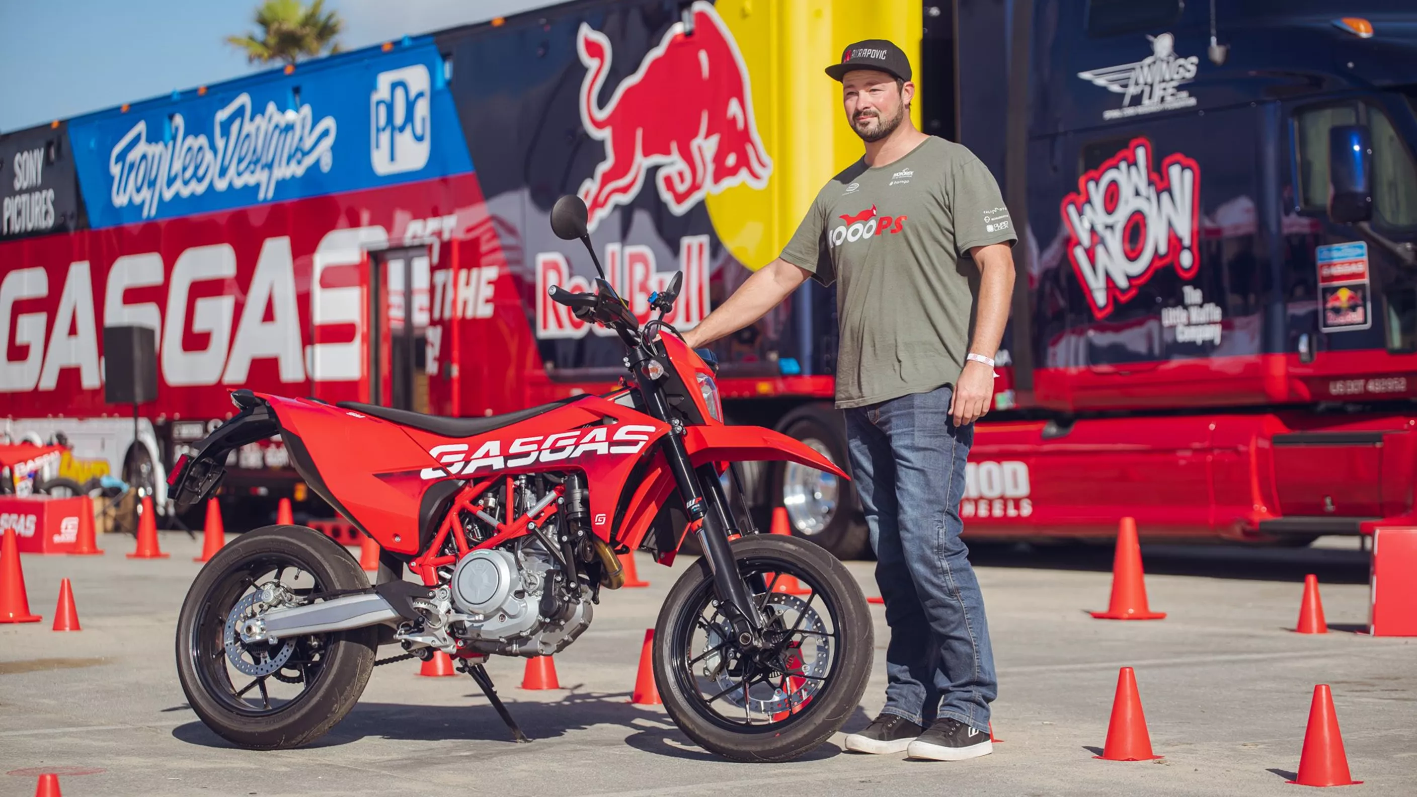 The best red supermoto? GasGas SM 700 in the 2024 test