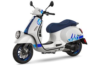 Vespa 140th of Piaggio Sondermodell 2024